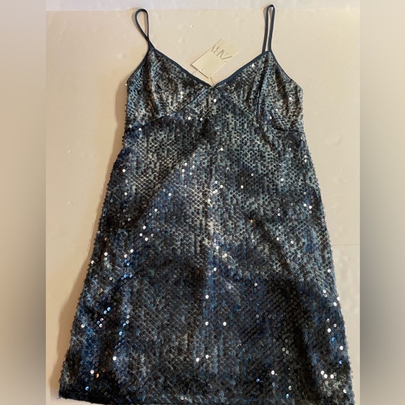 NWT ZARA  Glam Blue maximalist mini sequins dress w/spaghetti straps.Size L. - Picture 3 of 11